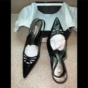 Alfani leather pointy toe sling back high heels Size 9 vintage black/pewter